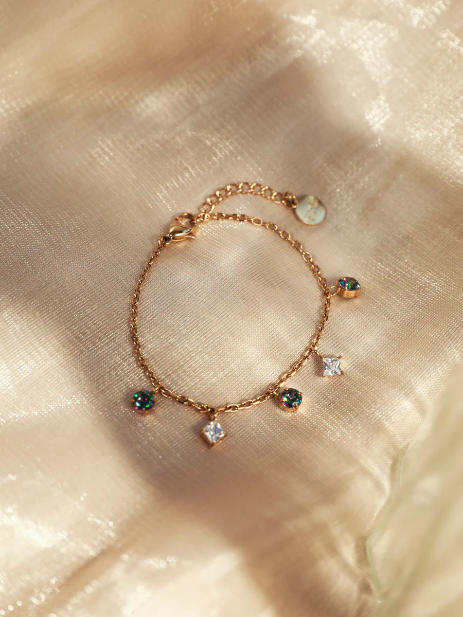 Aurora Essence ARMBAND - Image 4