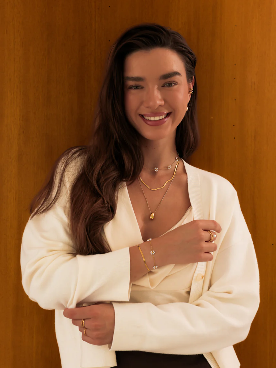 Blossom Moment White ARMBAND - Image 3