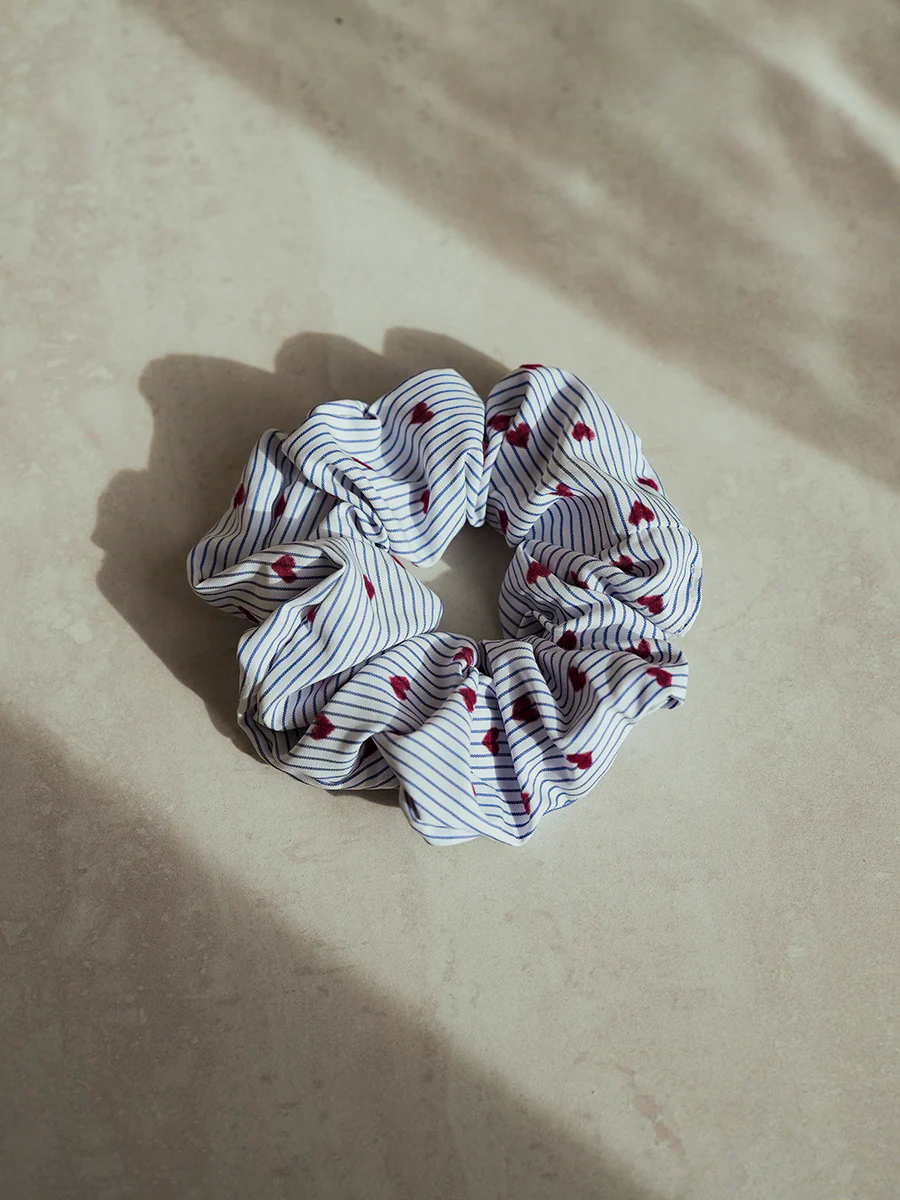 Charming Hearts Navy-striped Scrunchie - Image 4