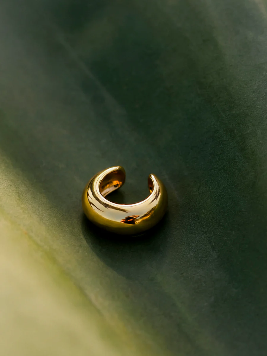 Chic Harmony Earcuff - Image 4