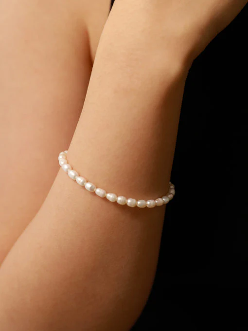 Classic Pearls Set - Image 7