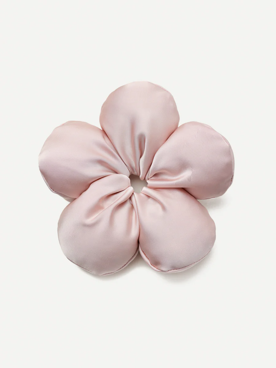 Cream Blossom Scrunchie