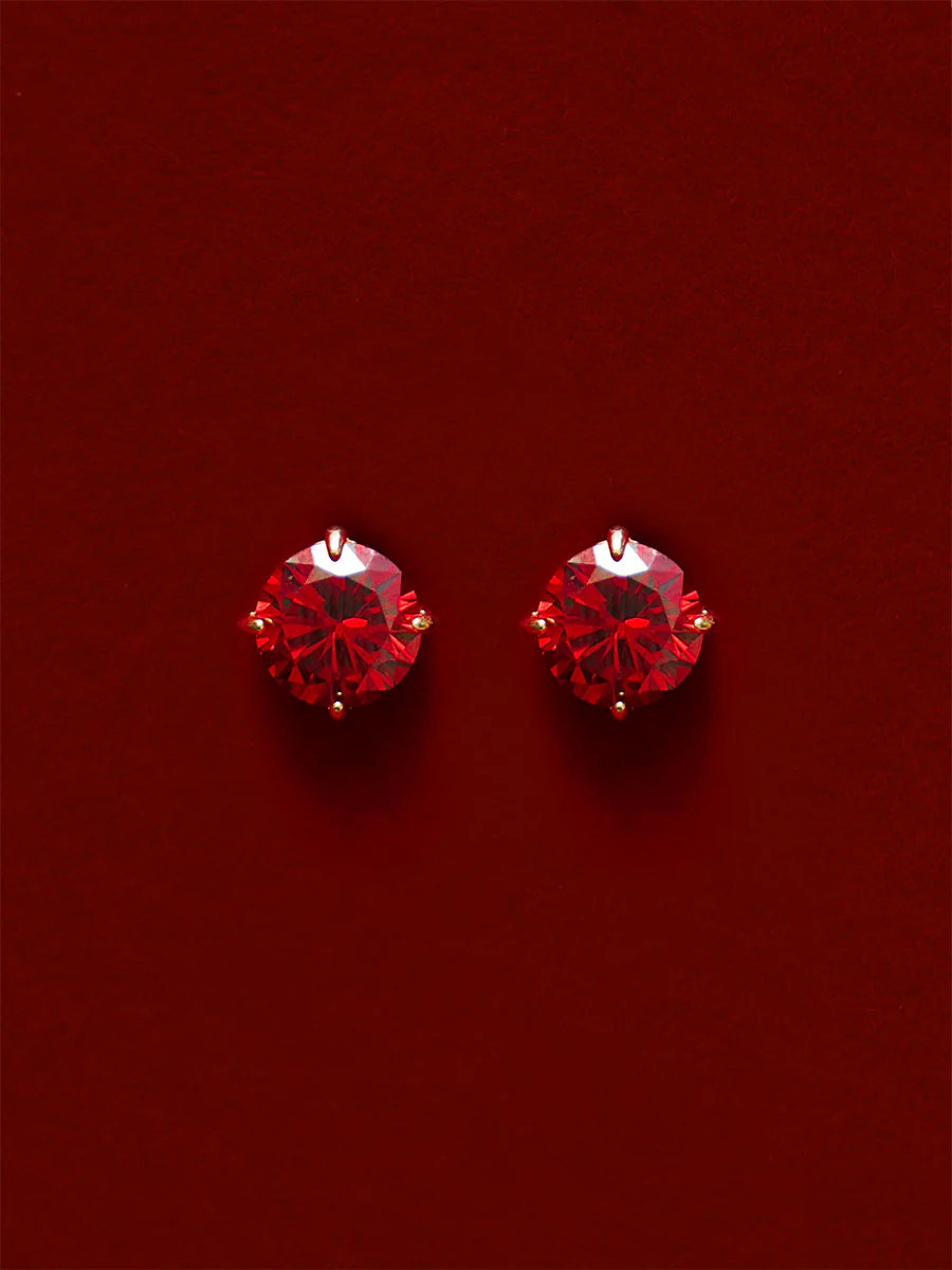 Crystal Delight Dark Red Small Stub-Ohrringe - Image 4