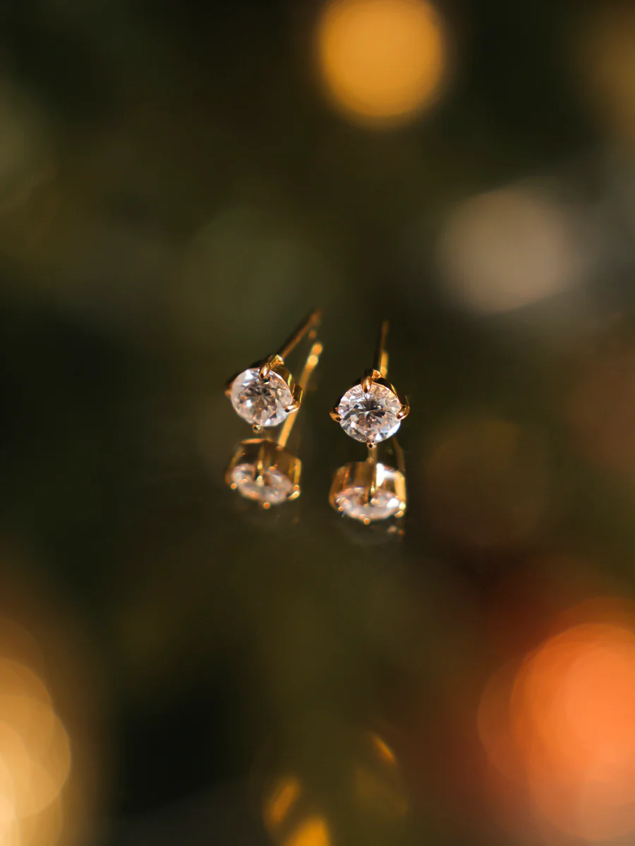 Crystal Delight Pure Small Stub-Ohrringe - Image 4