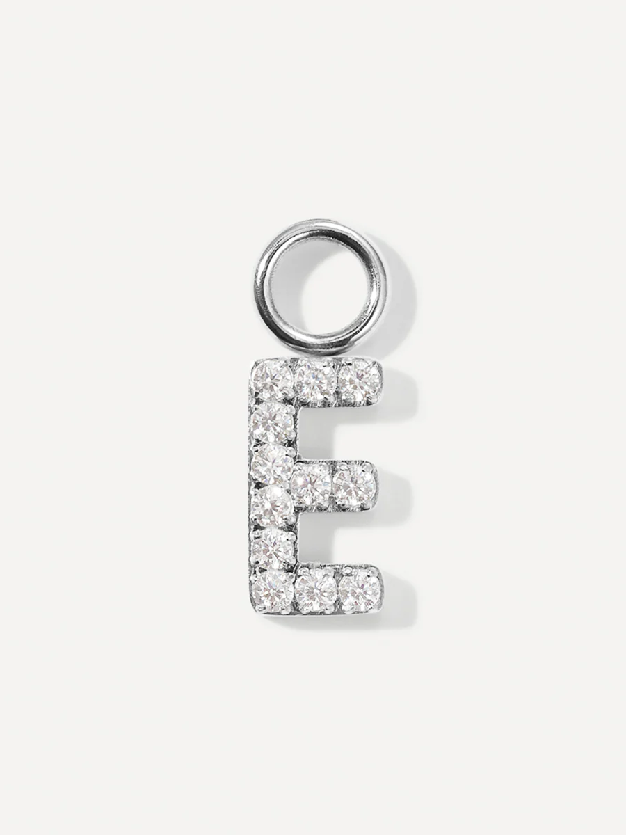 Dazzling Letter Ohrring-Charms - Image 19