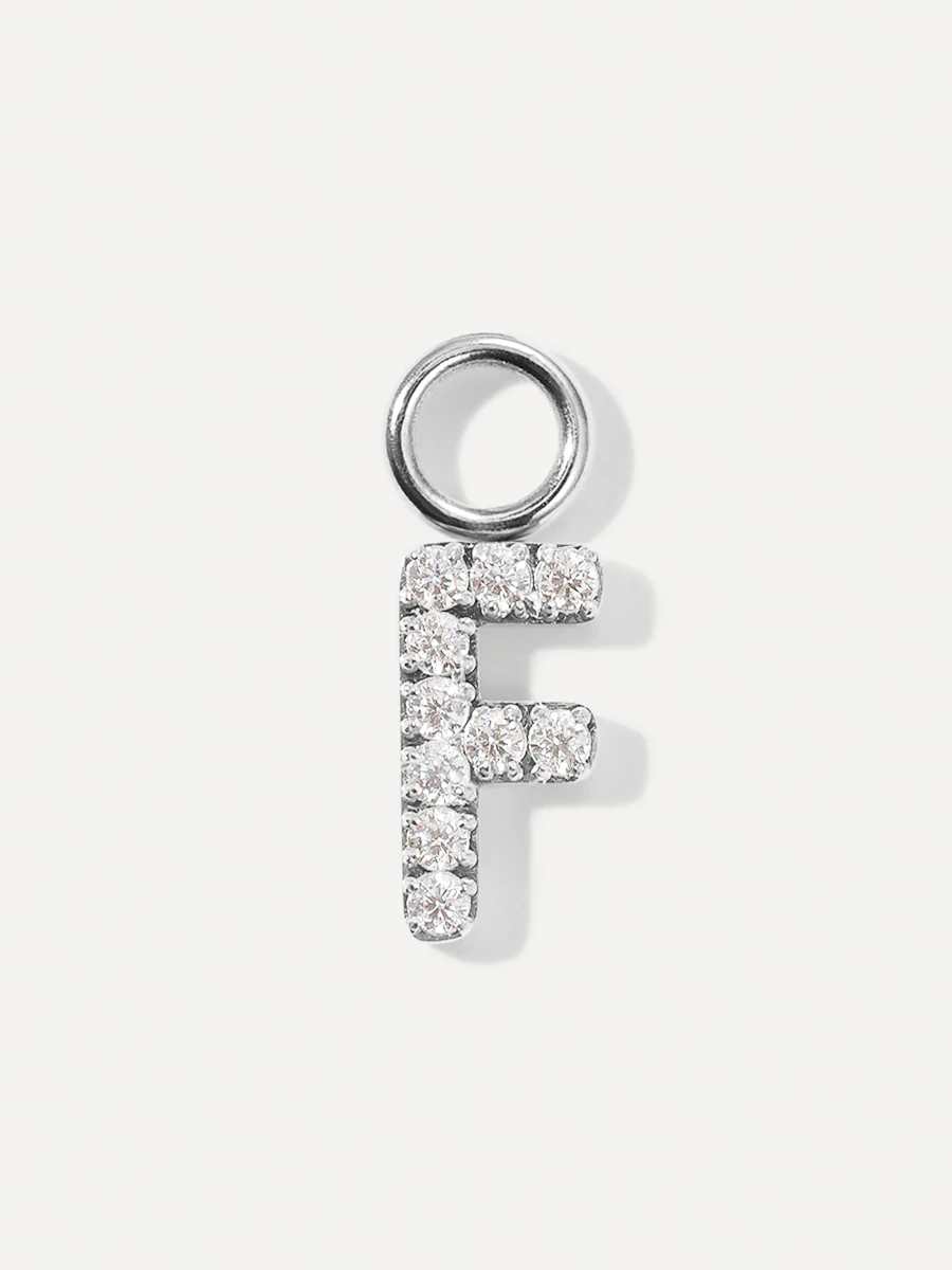Dazzling Letter Ohrring-Charms - Image 22