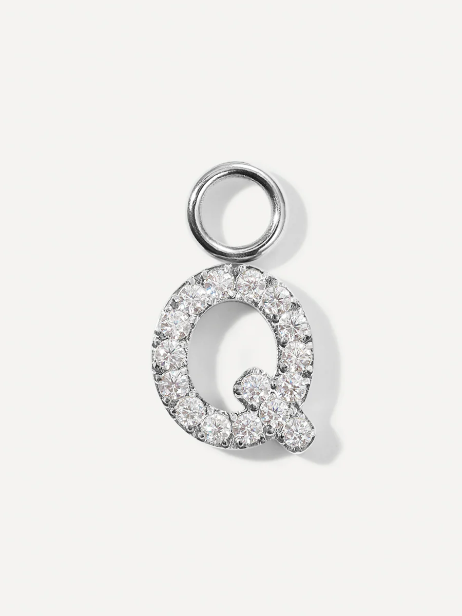 Dazzling Letter Ohrring-Charms - Image 55
