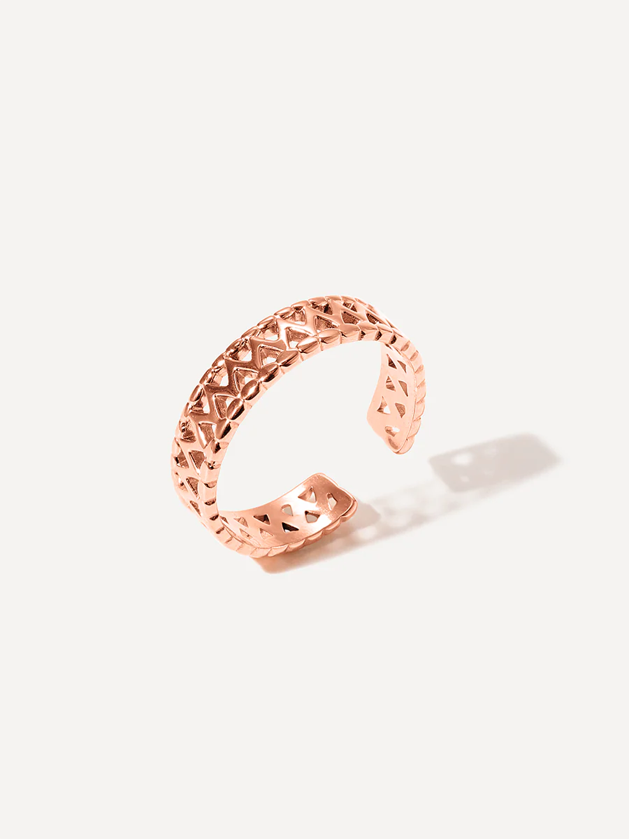 Delicate Texture Ring - Image 9