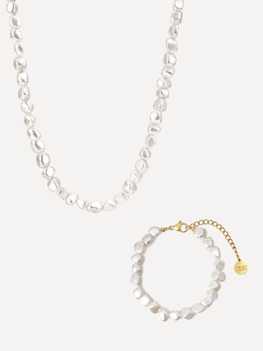Delightful Pearl Set