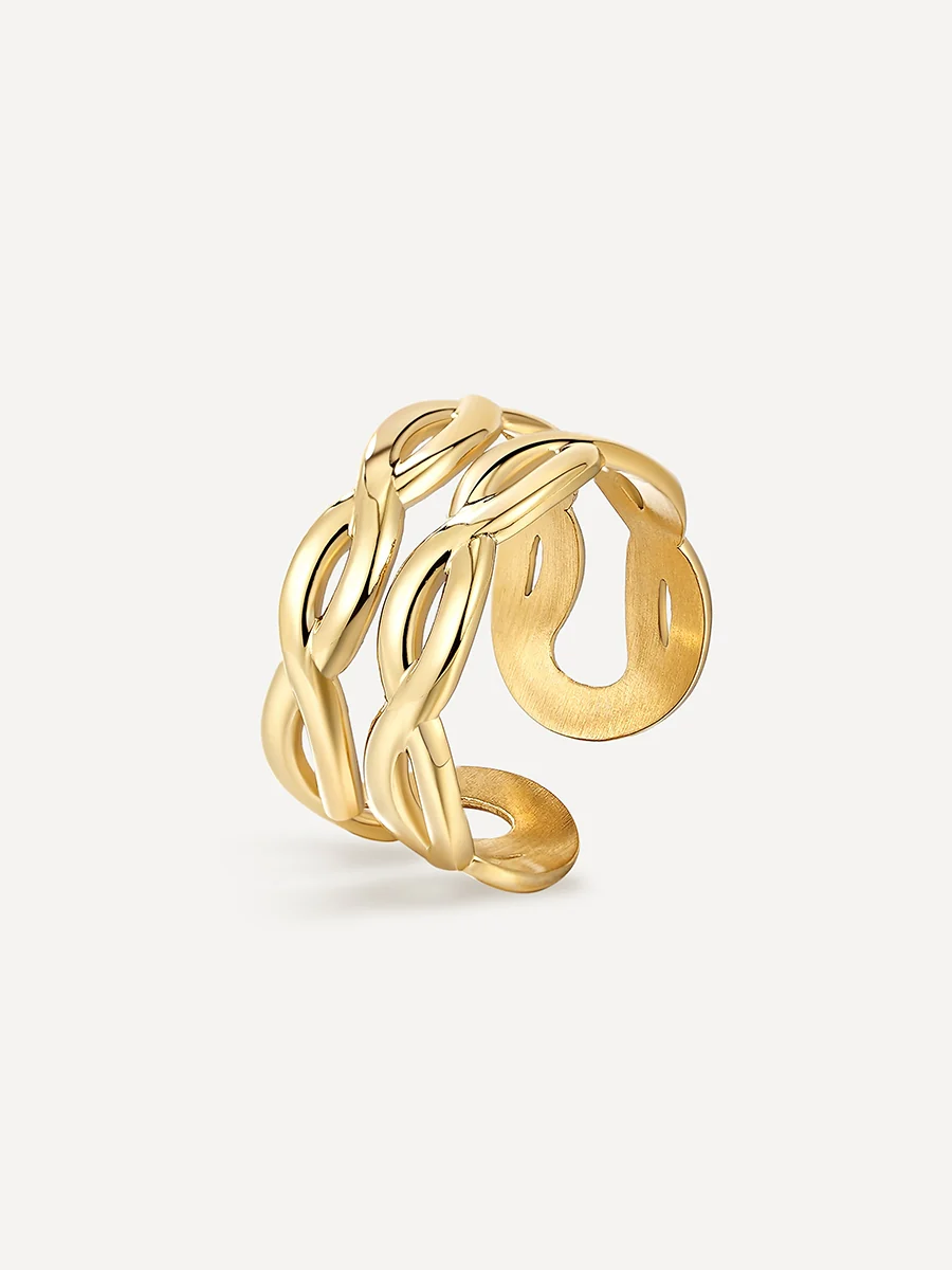 Double Twist Ring