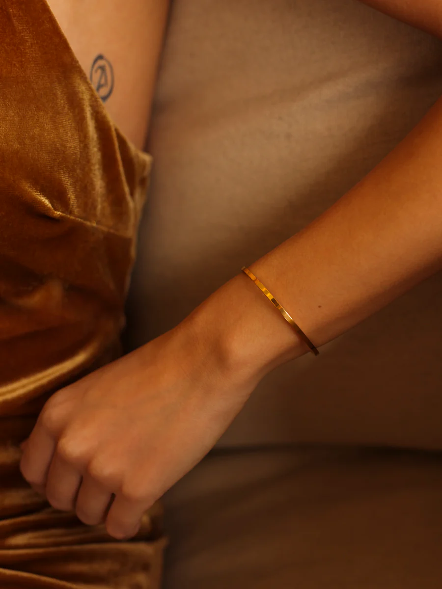 Eclipse Halo Thin Armcuff - Image 2
