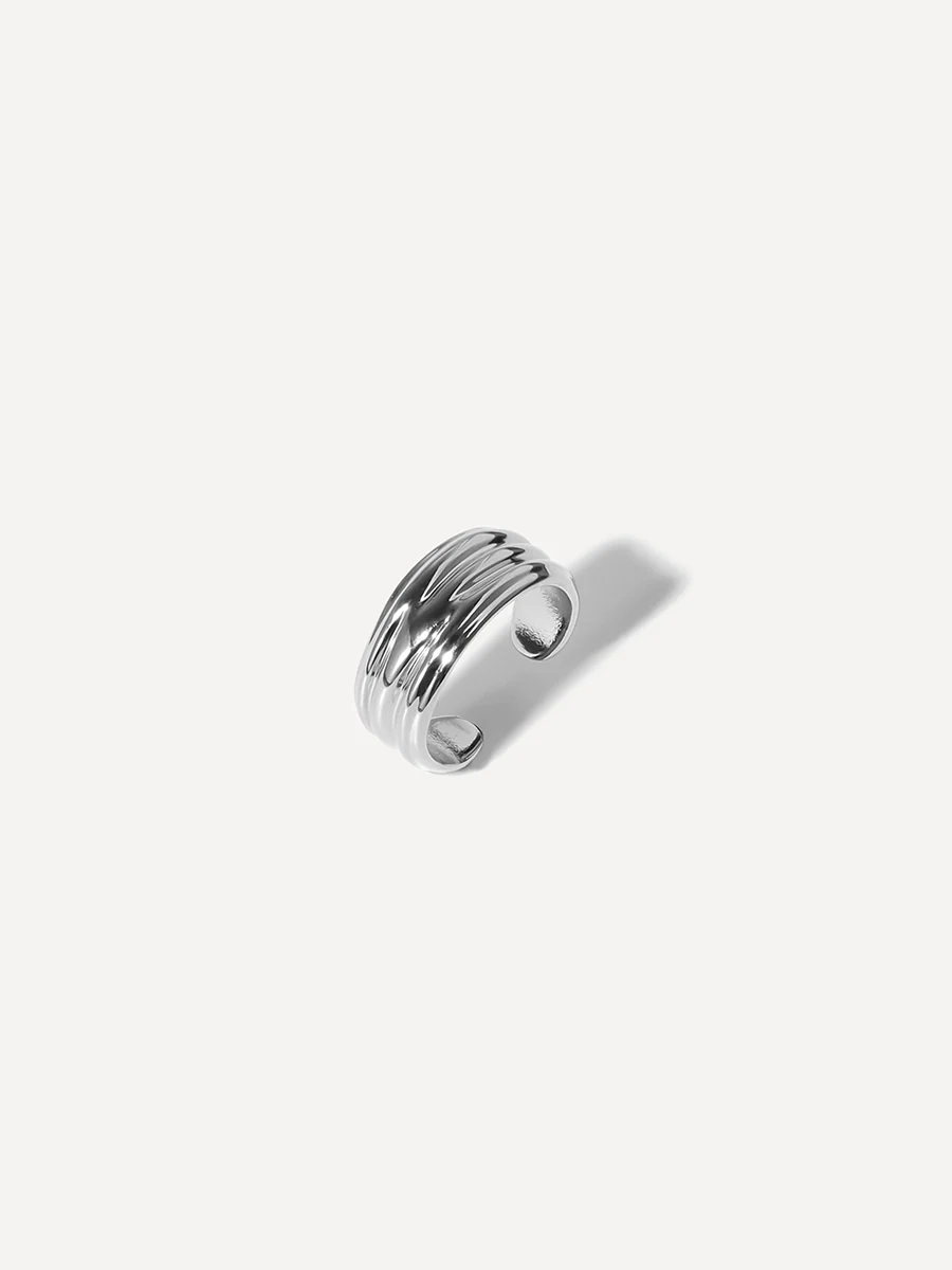 Flowing Grace Earcuff - Image 12
