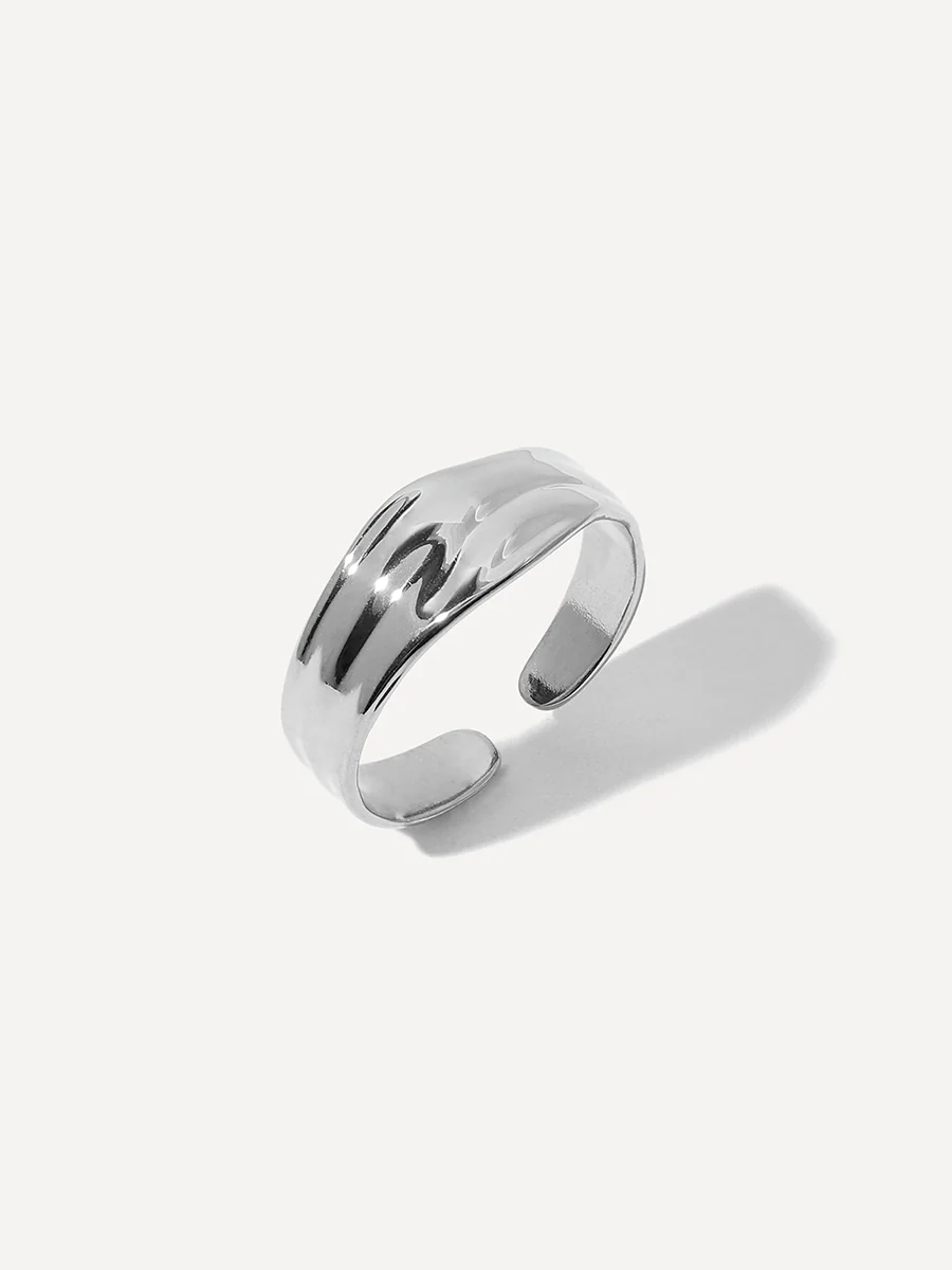 Flowing Grace Ring - Image 6