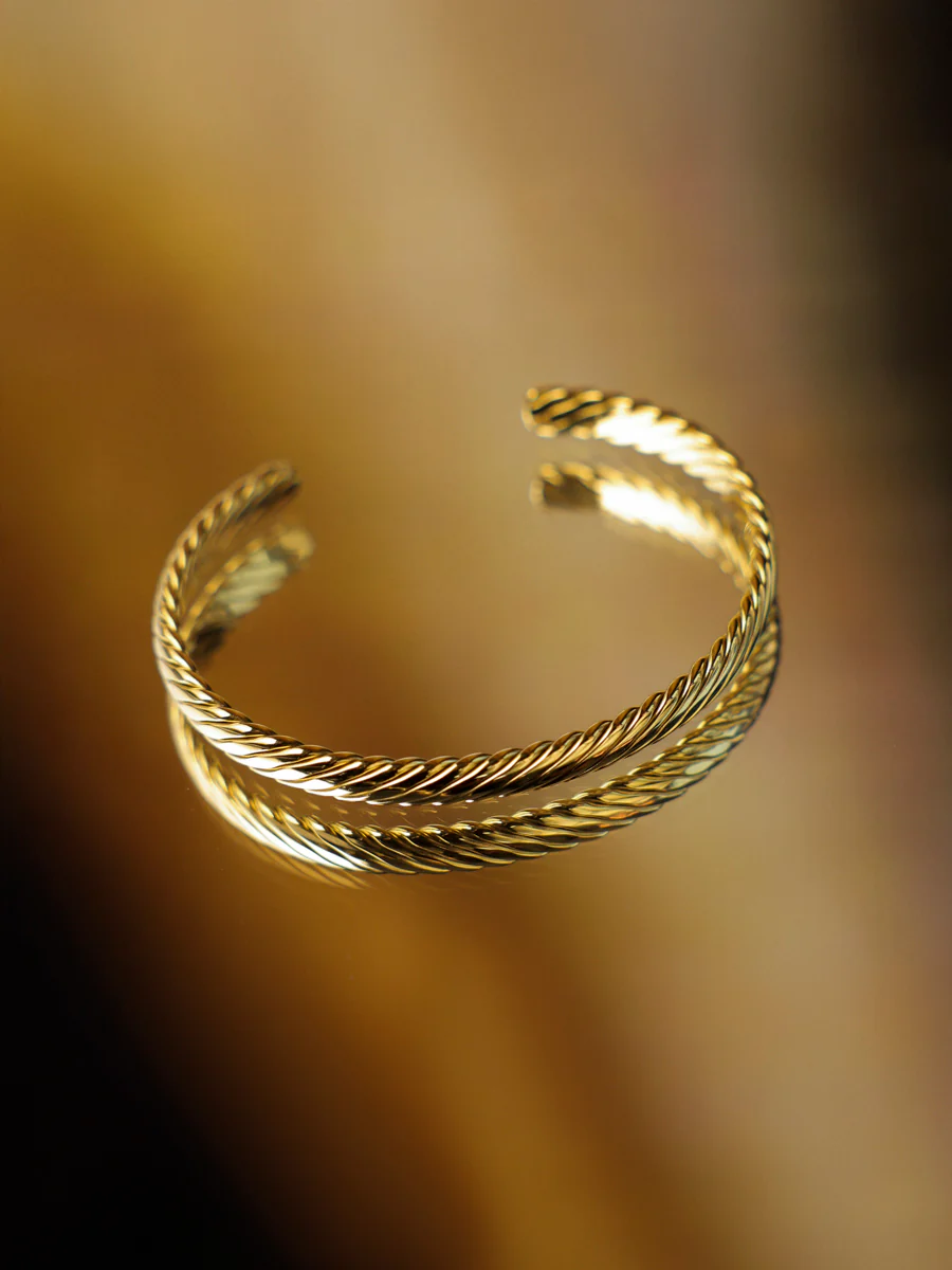 Gentle Swirl Armcuff - Image 4