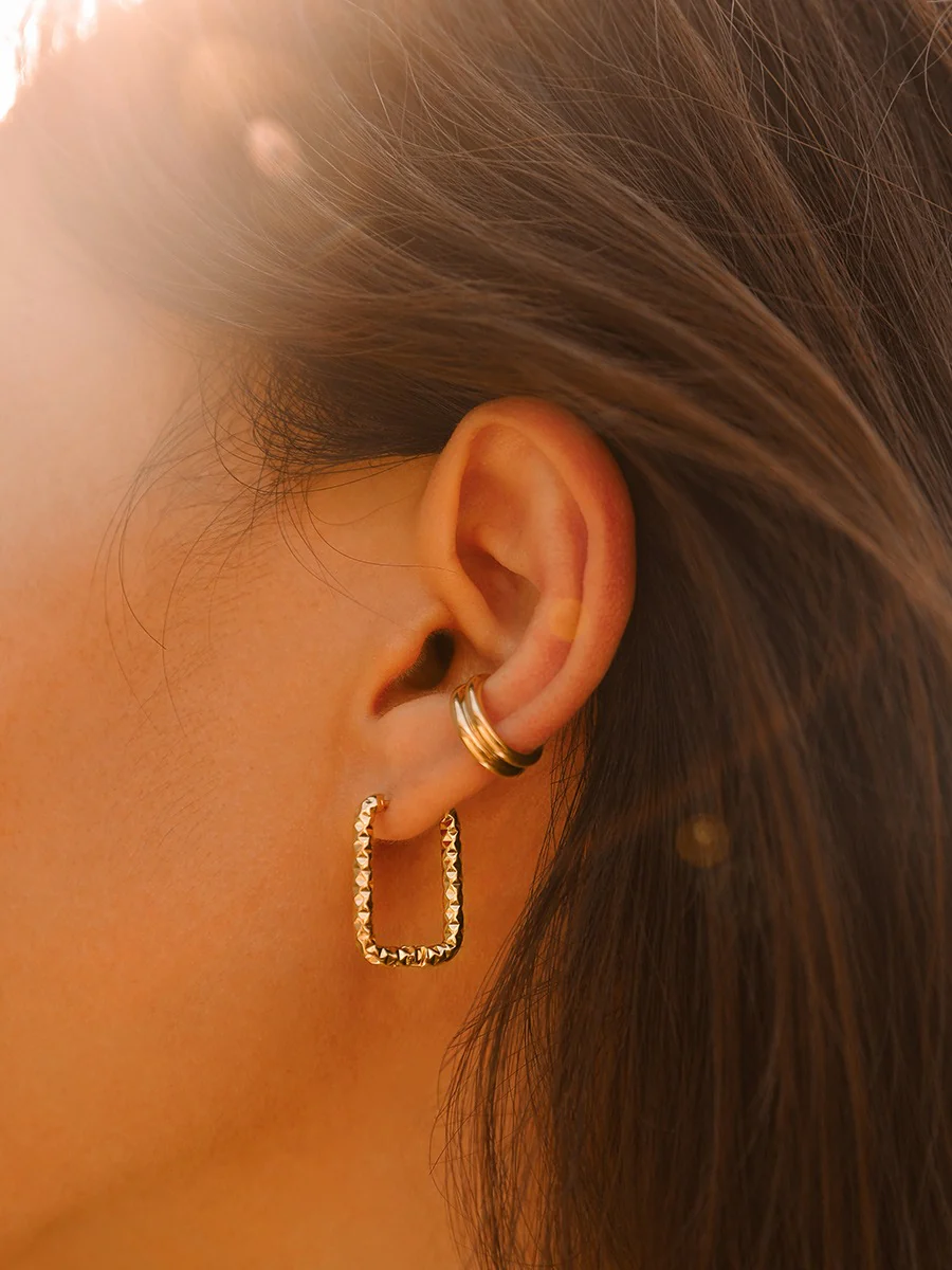 Geometric Hoop Ohrringe - Image 3
