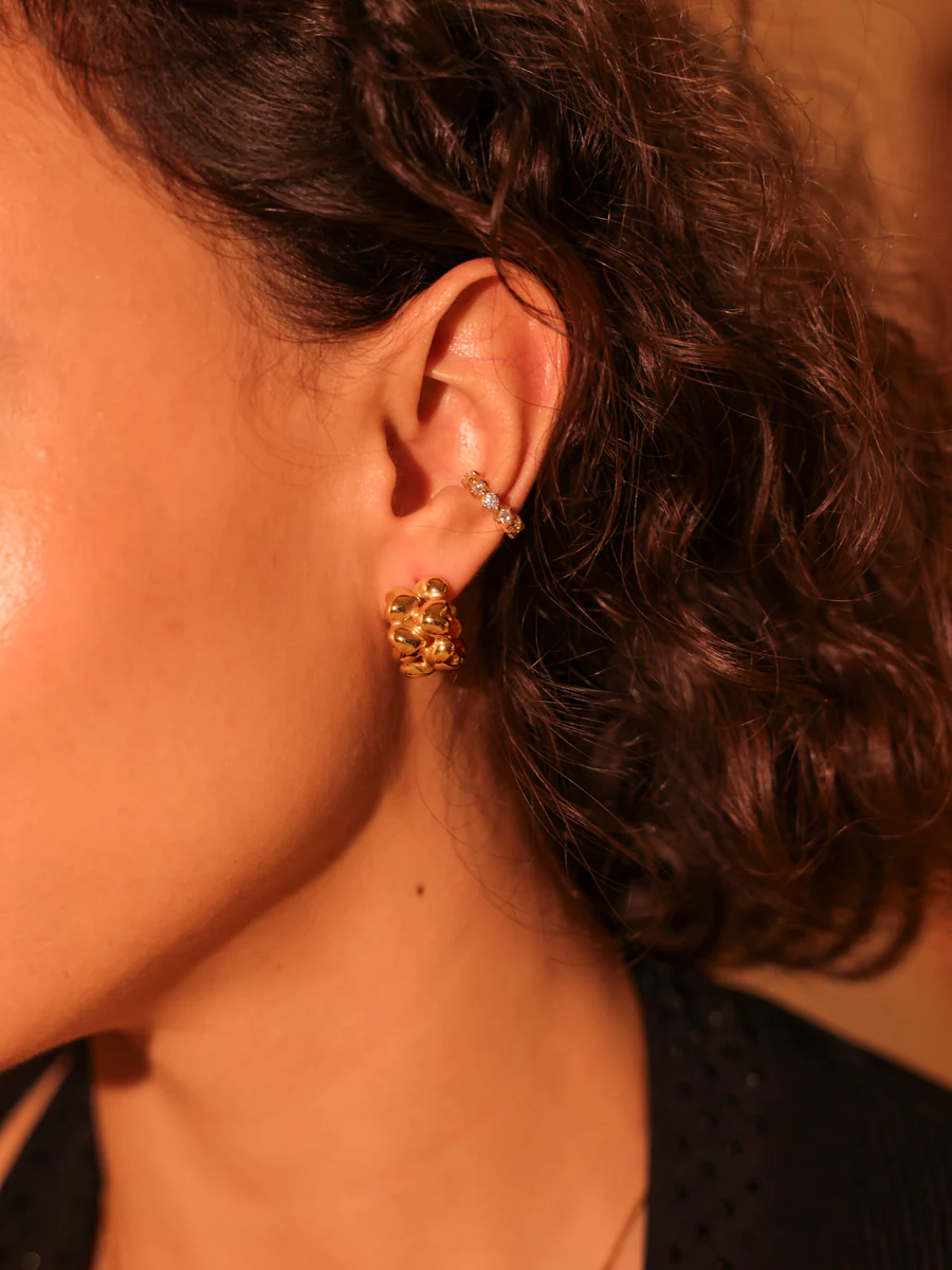 Glistening Moment Earcuff - Image 3