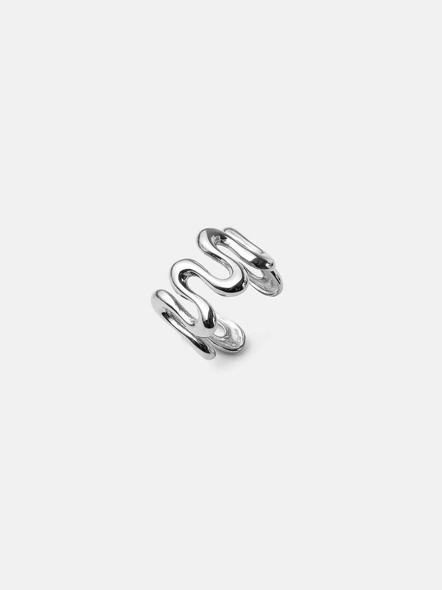 Graceful Wave Earcuff - Image 6