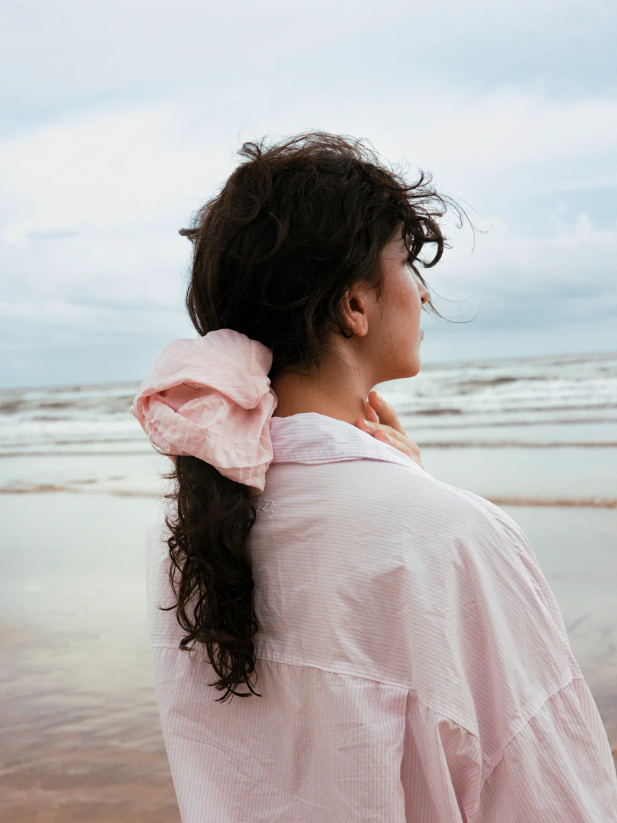 Light Flow Scrunchie - Image 4