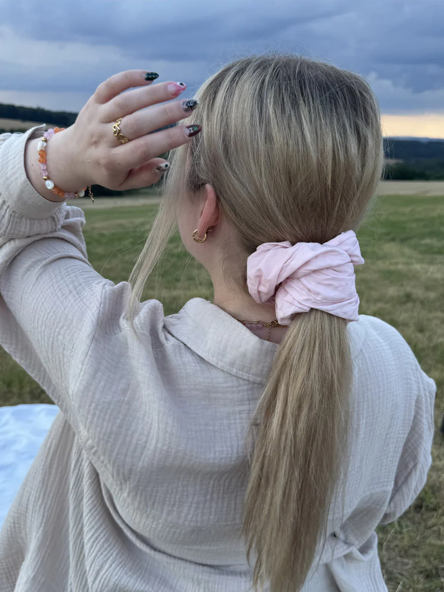 Light Flow Scrunchie - Image 5