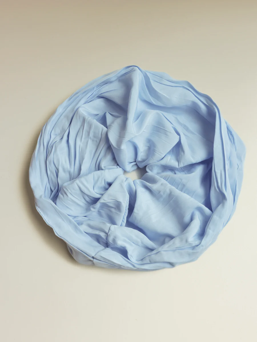 Light Flow Scrunchie - Image 7