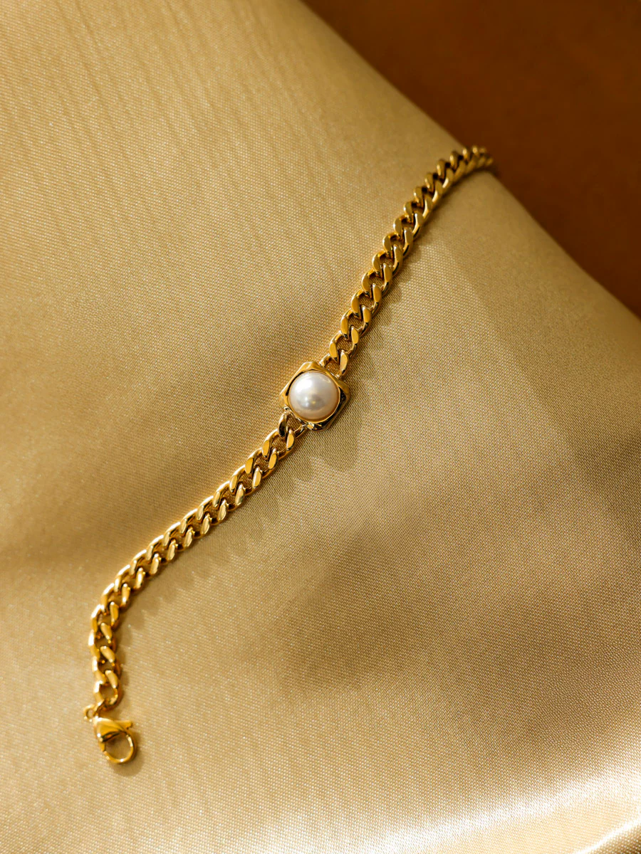 Modern Edge Pearl ARMBAND - Image 4