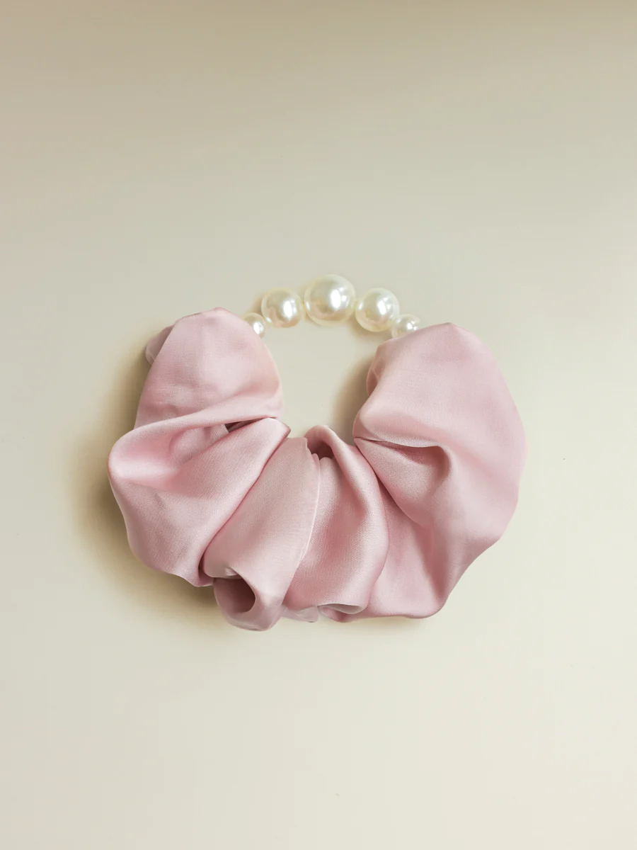 Pearl Elegance Scrunchie - Image 4