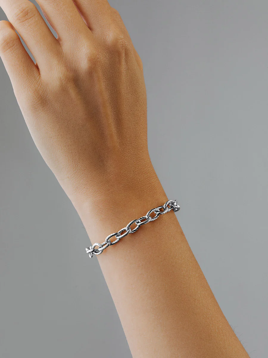 Poised Armband - Image 4
