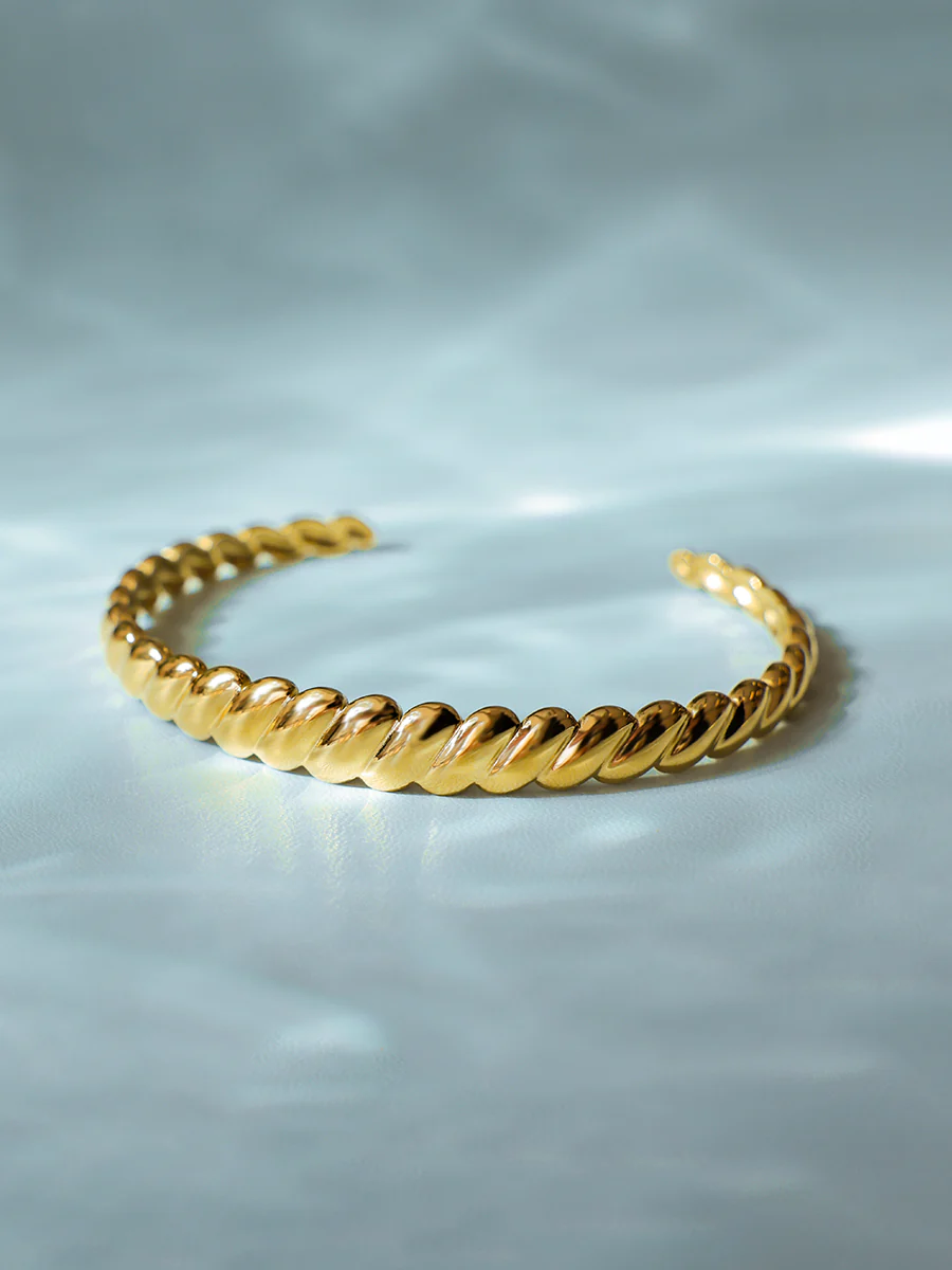 Radiant Rhythm Armcuff - Image 4