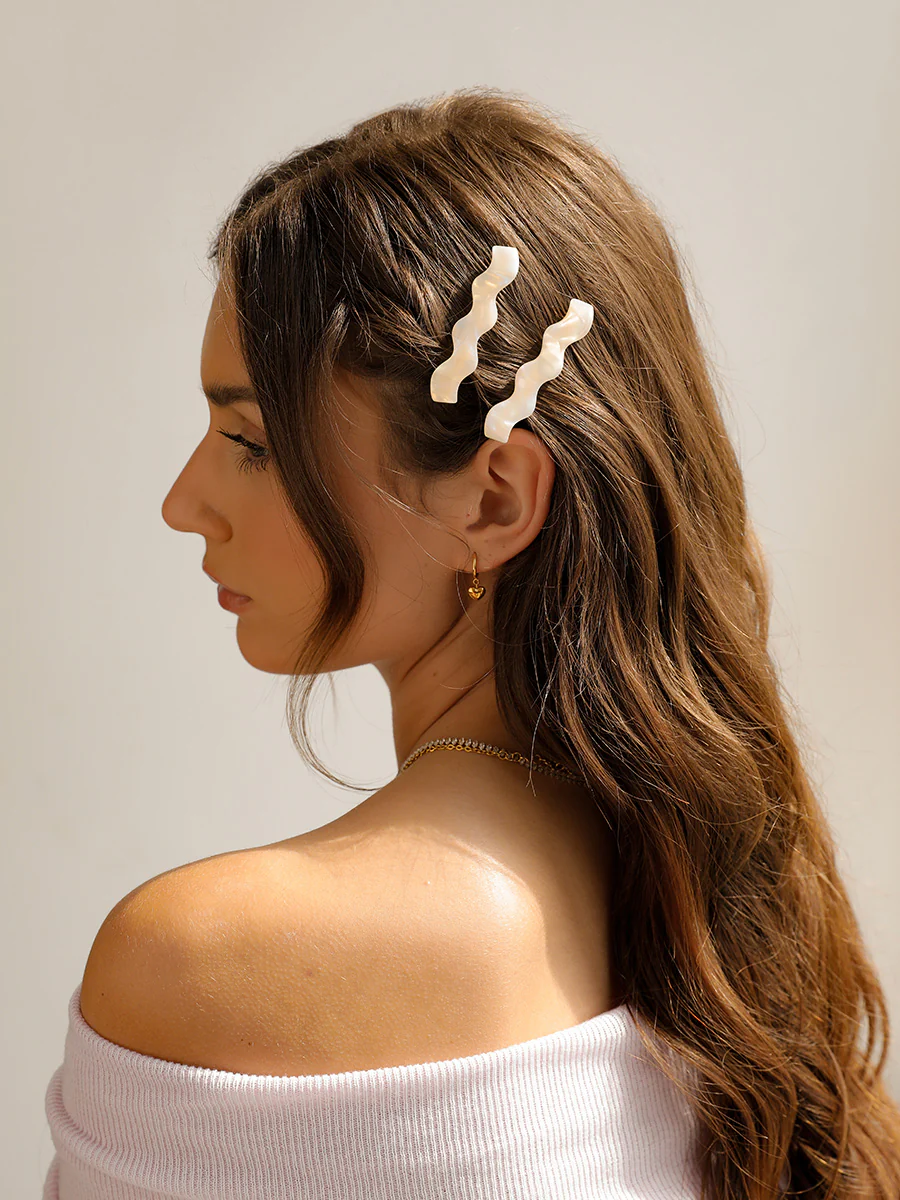 Ripple White Hairpin - Image 5