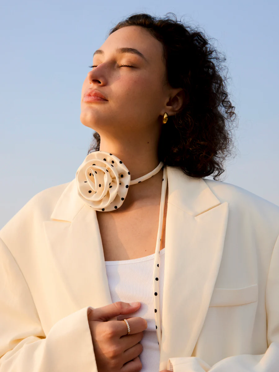 Rose Embrace Choker - Image 4