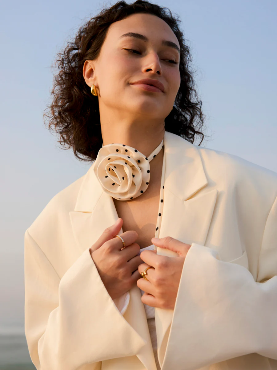 Rose Embrace Choker - Image 5
