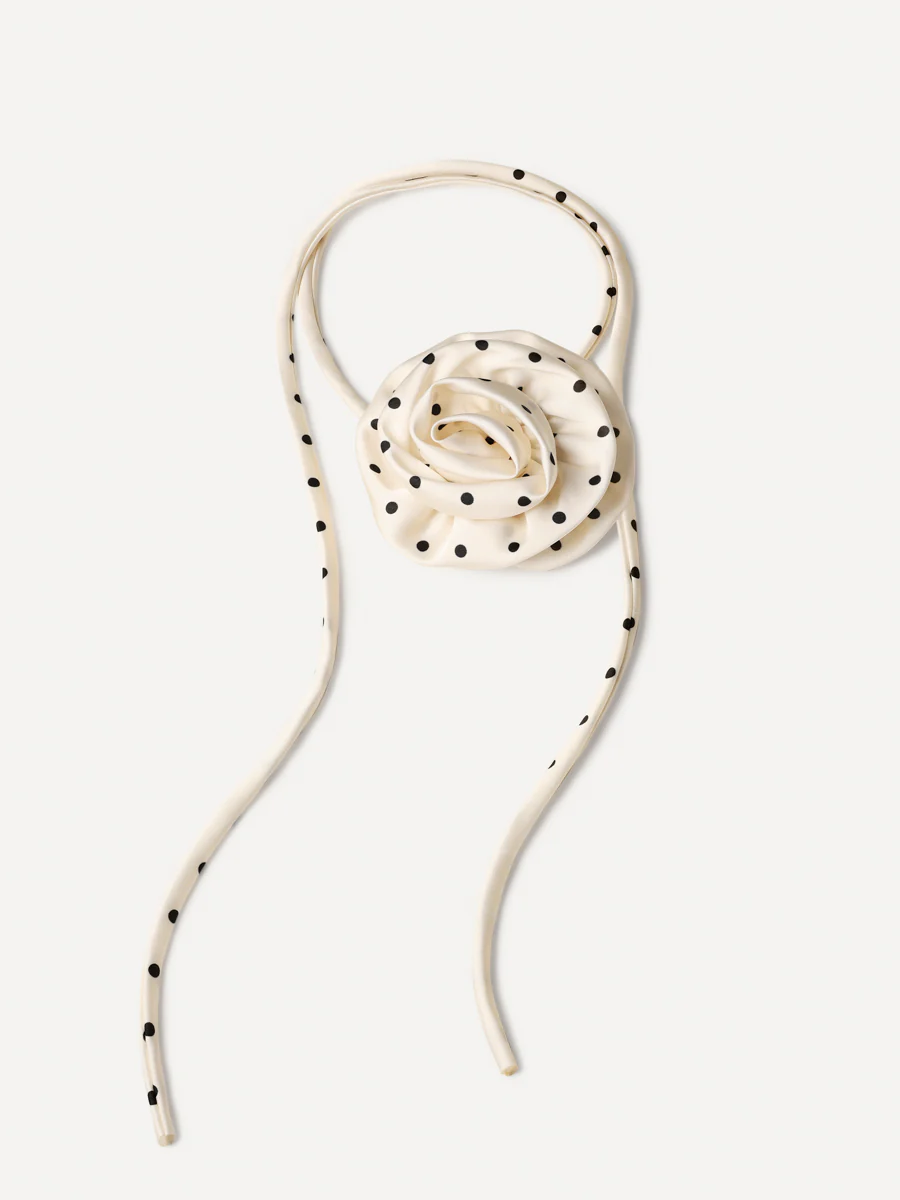 Rose Embrace Choker - Image 7
