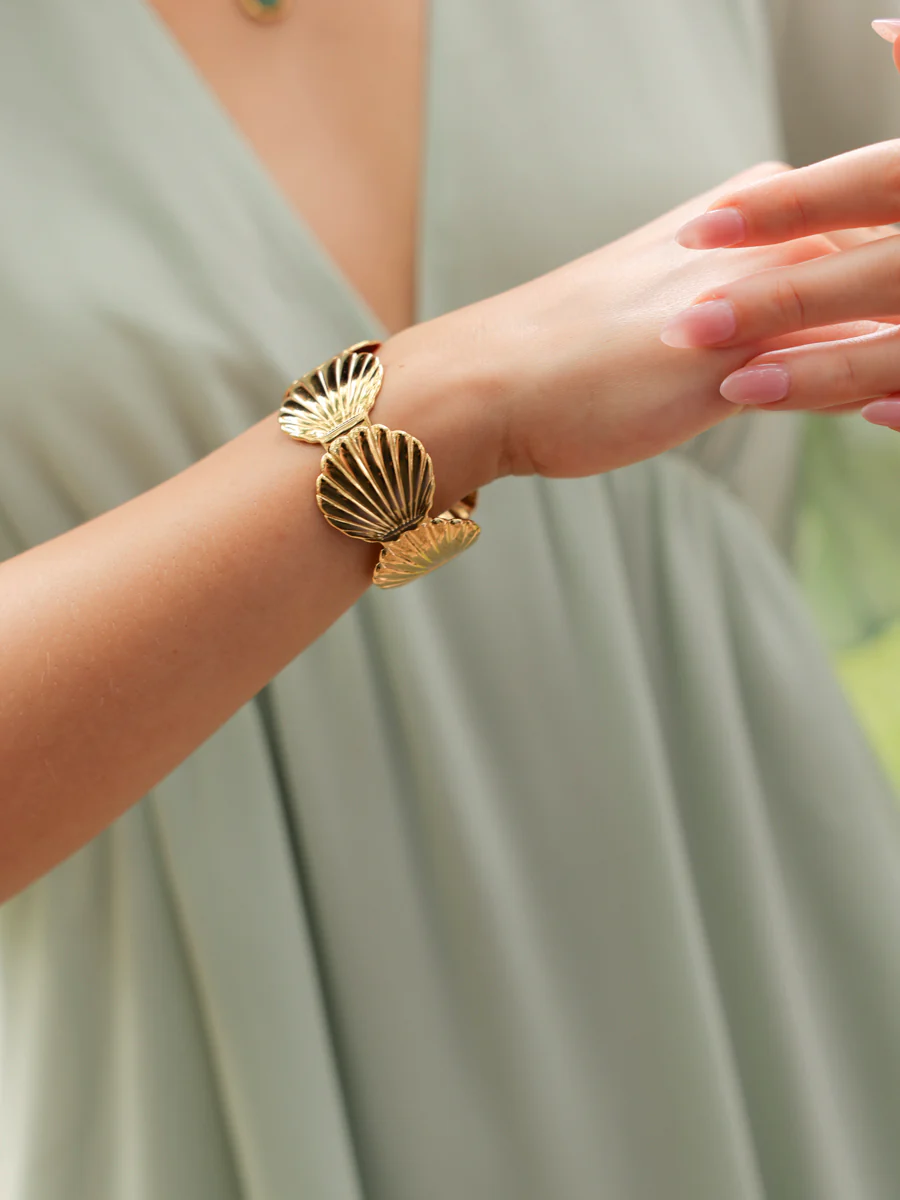 Shell Dream Armcuff - Image 3