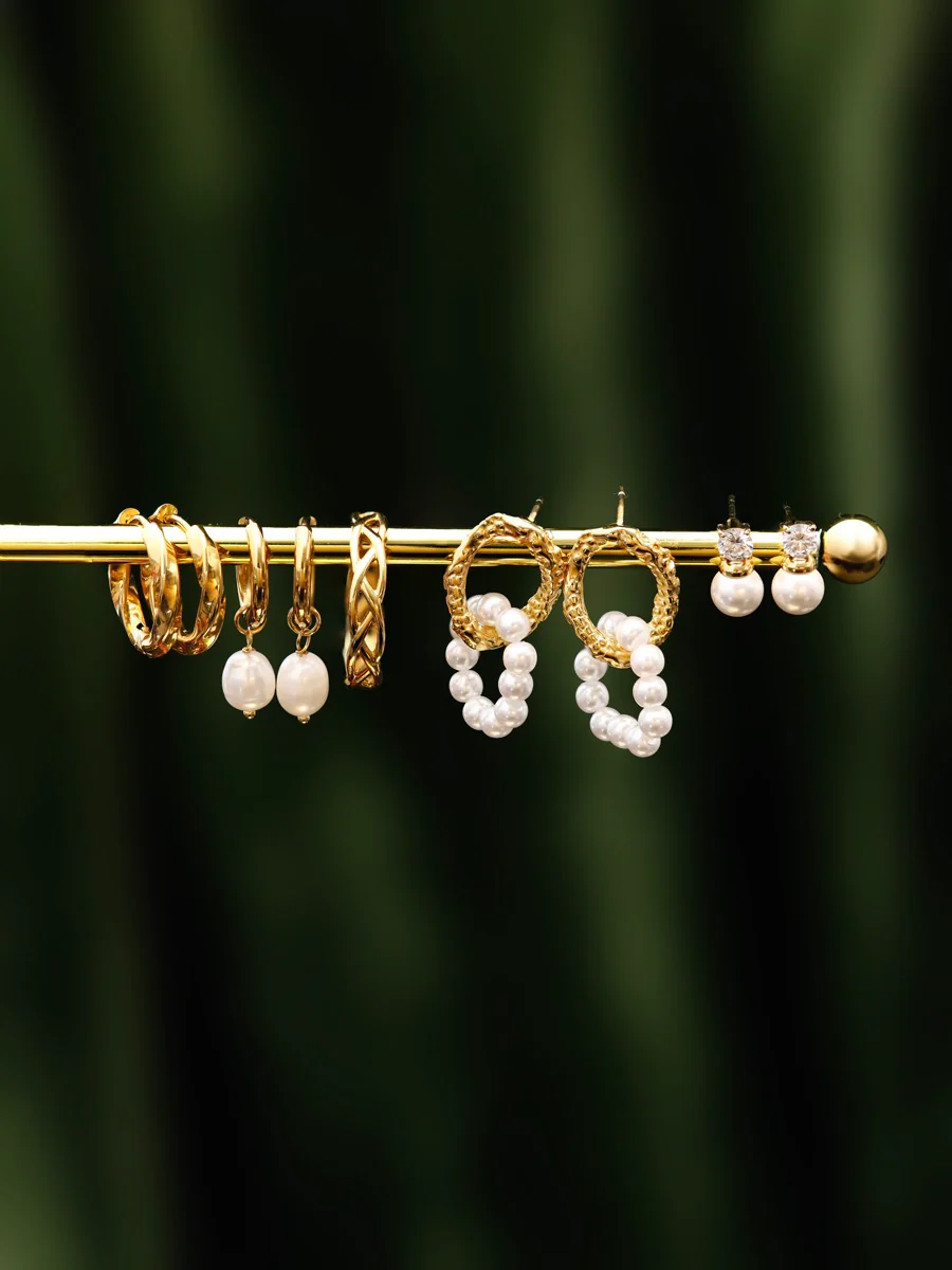 Small Twist Hoop Ohrringe - Image 7