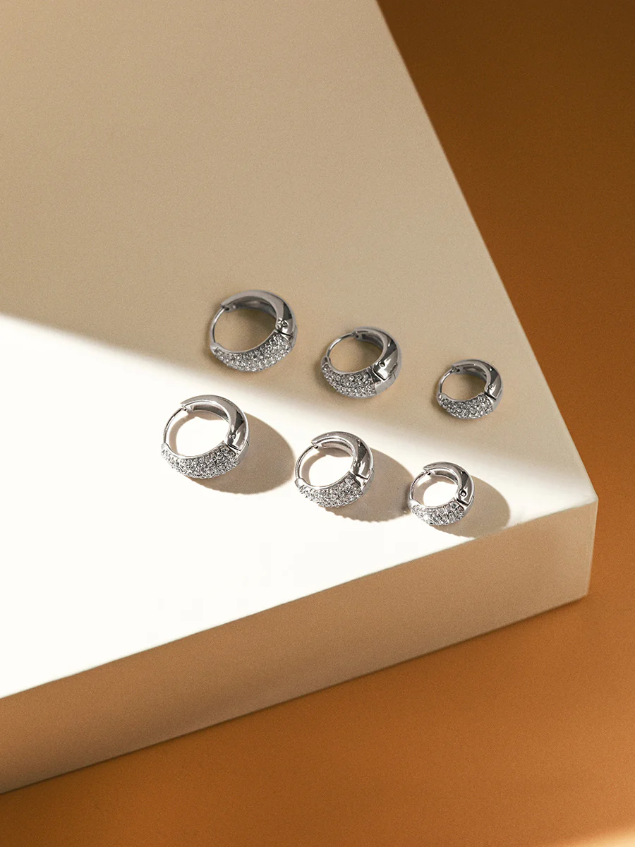 Sparkling Hoop Medium Ohrringe - Image 10