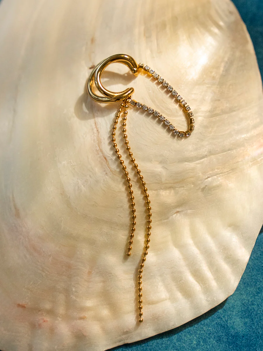 Tassel Elegance Earcuff - Image 4