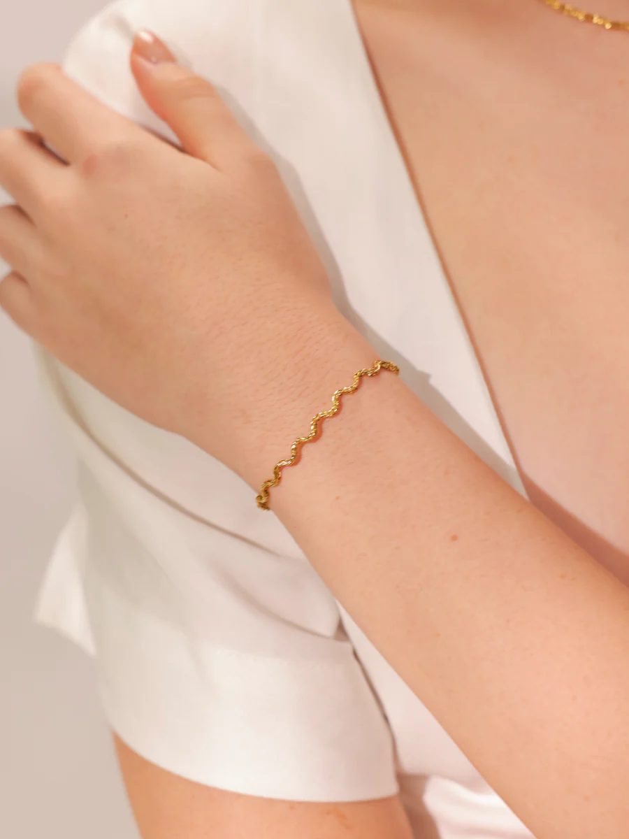 Twisted Grace ARMBAND - Image 2